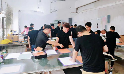 翔特艺术涂料样板厂安王飞 未来,我们的目标是真正做到企业产品订制